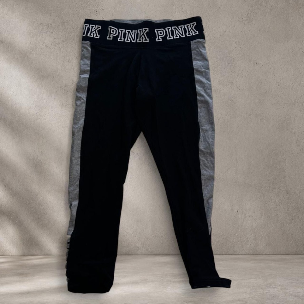 Victoria's Secret PINK black & grey yoga pants Size M